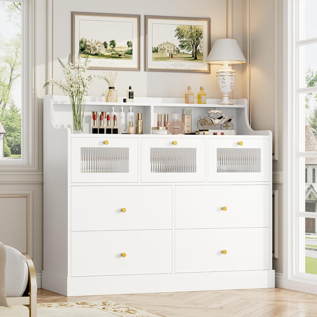 finetones 7 Drawer Dresser with Shelves, White and Gold W3983