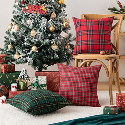 Pack of 2 Christmas Plaid Throw Pillow Covers Green 20x20 Inches U98072