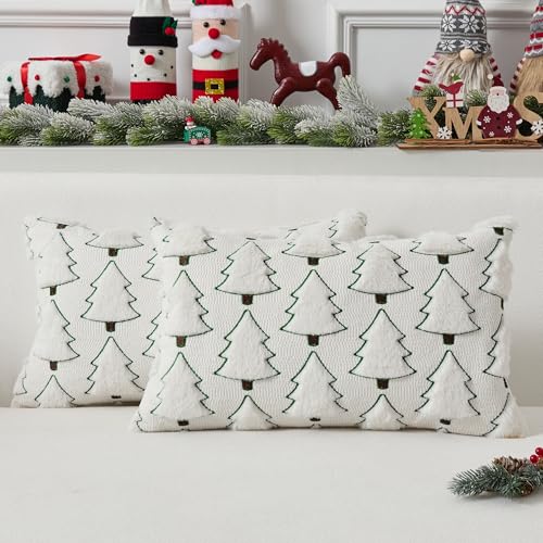 UGASA Star Christmas Decorative Pillow Covers 18x18 Inch Set of 2 Dark Green Q9265