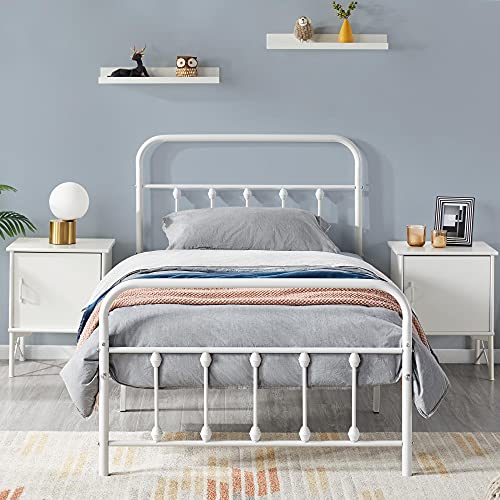 Yaheetech Classic Metal Platform Bed Frame with Victorian Headboard, Full Size Black T81083