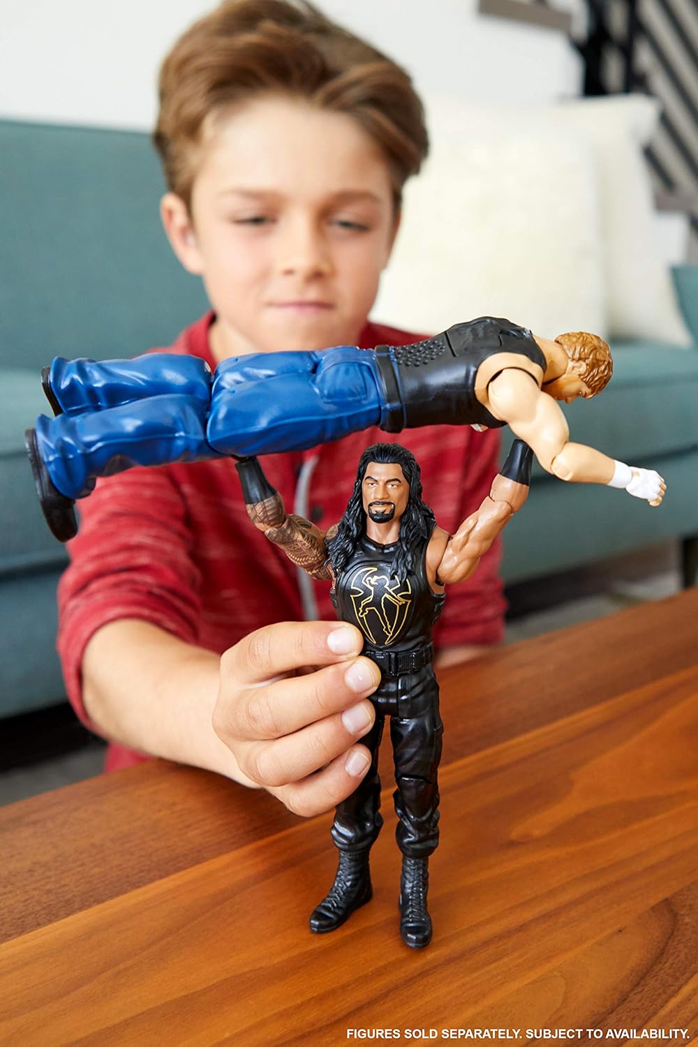 WWE Sound Slammers Roman Reigns Action Figure H926